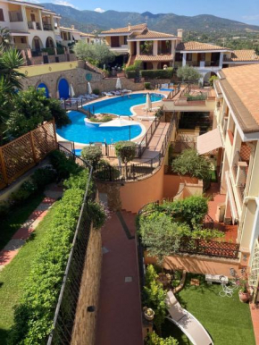 Bilocale con Piscina a Villasimius Villasimius